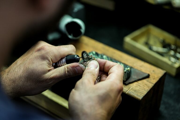 Making jewellery industry insights